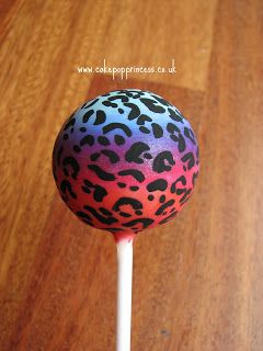 Cheetah Cake Pops, Animal Print Cake Pops, Cheetah Cake, Cheetah Birthday Party, Cheetah Cakes, Zebra Print Cakes, Leopard Cake, Leopard Print Cake, Cheetah Birthday