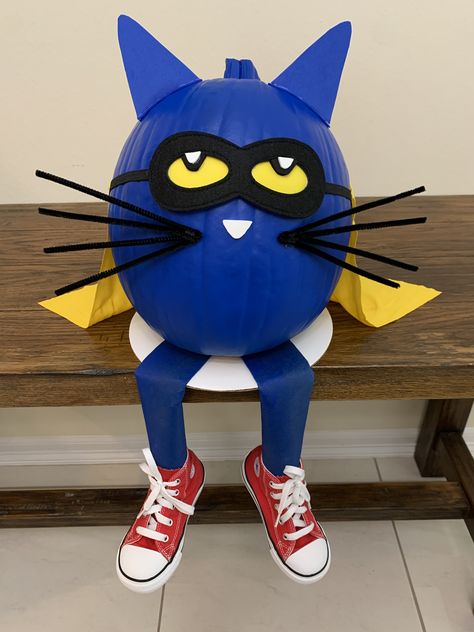 Pumpkin book character Pete the Cat Pete The Cat Pumpkin Book Report, Pete The Cat Pumpkin Painting, Pumpkin Book Character Ideas, Pete The Cat Pumpkin Decorating, Character Pumpkins Storybook, Story Book Pumpkin Decorating Ideas, Book Character Pumpkins Contest, Pumpkin Paints, Pete The Cat Pumpkin