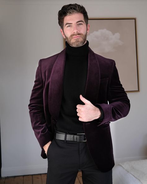 This seasons party wear with @marksandspencer Velvet amethyst violet suit jacket, mirrored black shoes, cashmere roll necks or a silk party shirt. Luxury style and beautiful materials… I just need somewhere to wear it now! #mensfashion #mensstyle #mensoutfit #mensoutfits #party #partywear #partyseason #mensclassic #menwithclass #menwithstyle #grwm #ukfashion Violet Suit Men, Purple Velvet Suit, Velvet Jacket Men, Wine Outfit, Dapper Gentleman Style, Boyfriend Outfit, High Fashion Men, Purple Outfit, Velvet Suit