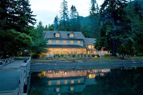 Historic Lake Crescent Lodge on the Olympic Peninsula in northwest Washington was built in 1916 and is an ideal base camp for enjoying the park, while experiencing the charm of a turn-of-the-century resort. Lake Crescent Washington, Wedding Venues Washington State, Lake Crescent, Crescent Lake, Olympic National Park Washington, Northwest Style, Mountain Hotel, Washington State Travel, Retirement Travel