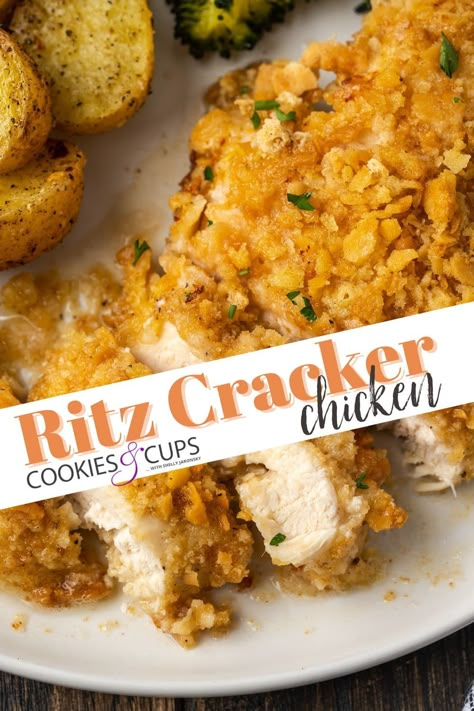 Ritz Cracker Chicken is an easy, kid-approved dinner recipe. Juicy chicken breasts are topped with buttery Ritz crackers and garlic powder! Easy Baked Chicken Breast Recipes, Easy Baked Chicken Breast, Ritz Cracker Chicken, Cracker Chicken, Chicken Boneless Breast Recipes, Chicken Tenderloin Recipes, Ritz Cracker, Chicken Breast Recipes Baked, Chicken Breast Recipes Easy