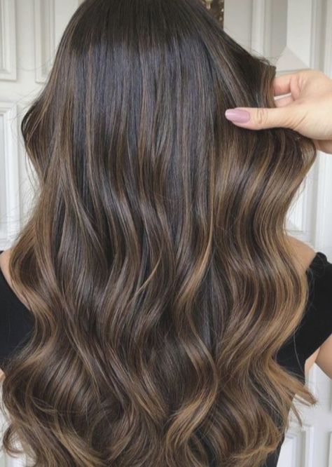 Soft Brunette Balayage Natural, Natural Brunette Hair Subtle Balayage, Brown Hair Shades Chart, Subtle Balayage Brunette Sun Kissed, Latte Burnett Hair, No Bleach Balayage Dark Hair, Natural Brunette Balayage, Brown Hair Subtle Highlights, Subtle Teasy Lights Brunette