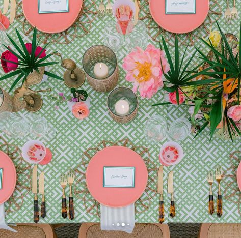 Palm Springs Patio, Palm Spring Wedding, Palm Springs Vintage, Palm Royale, Palm Springs Party, Pink Tablescape, Palm Springs Retro, Tequila Tasting, Vintage Desert