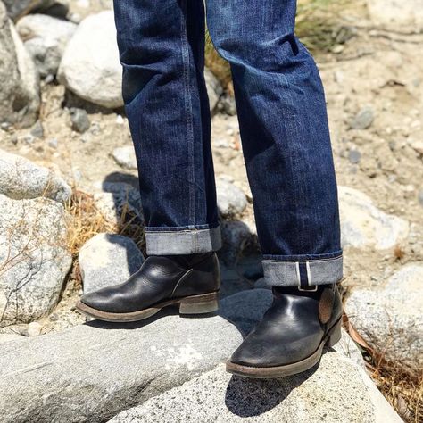 Vintage Engineer Boots on Instagram: “Happy Selvedge Sunday! 🚶🏻‍♂️” Engineer Boots Outfit, Mens Engineer Boots, Engineer Boots Men, Engineer Boots, Outfit Style, Boots Outfit, Biker Jacket, Biker Boot, Fashion Boots