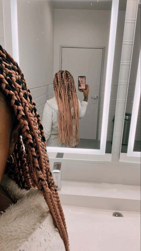 Rose Gold Braids, Gold Braids, Pretty Braids, Nappy Hair, Cheer Hair, Creative Hairstyles, Protective Hairstyles, Braid Styles, Pretty Hairstyles