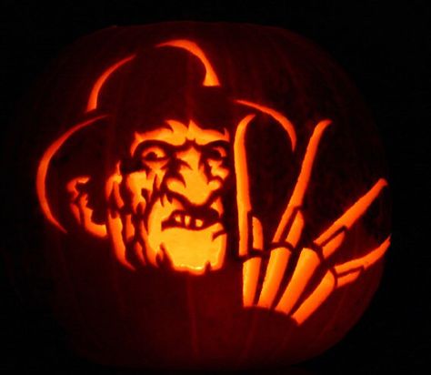 Freddie Pumpkin Carving Ideas Freddy Kruger, Pumpkin Carving Freddy Kruger, Freddy Krueger Pumpkin Carving, Freddy Krueger Pumpkin, Best Pumpkin Carving Tools, Jackolantern Ideas, Halloween Carvings, Pumpkin Carving Tools, Pumpkin Cravings