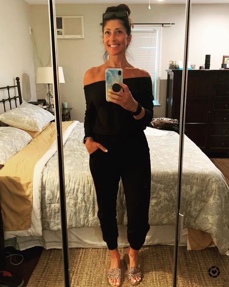 Christine Mayoral on Instagram: “Thinking about Fall but still loving summer. Who’s with me? This off the shoulder jumpsuit from Amazon is so good for Fall!  I’m wearing it…” Off The Shoulder Jumpsuit Outfit, Jumpsuit And Sneakers Outfit, Black Jumpsuit Outfit, Off The Shoulder Jumpsuit, Off Shoulder Jumpsuit, Jumpsuit Outfit, Sneakers Outfit, Summer Of Love, Black Jumpsuit