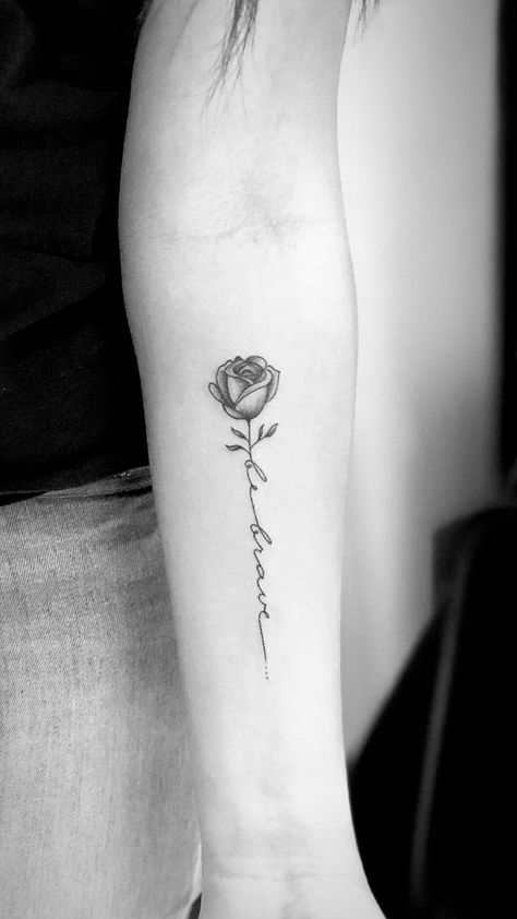 Simple Hand Tattoos, Rose Tattoos For Women, Cat Tattoos, Inspiration Tattoos, Tiny Tattoo, Classy Tattoos, Hand Tattoos For Guys, Discreet Tattoos, Girly Tattoos