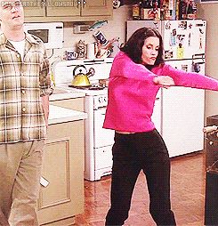 FRIENDS Monica's happy dance The Bigbang Theory, Monica And Chandler, Friend Jokes, Friends Scenes, Friends Episodes, Funny Friends, Friends Poster, Friends Cast, Ross Geller