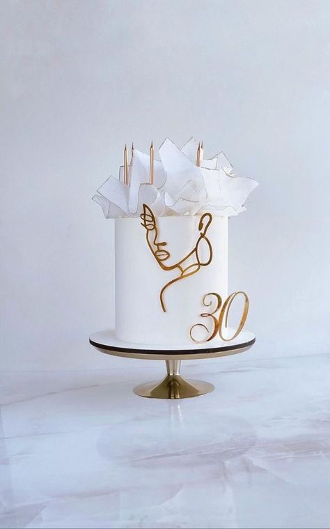 Beautiful Birthday Cakes For Women Ideas, Woman Birthday Cake, 40th Birthday Cake For Women, Birthday Cake For Women Elegant, Modern Birthday Cakes, 40th Cake, Photo Cake Topper, Birthday Cake For Husband, Dessert Bar Wedding