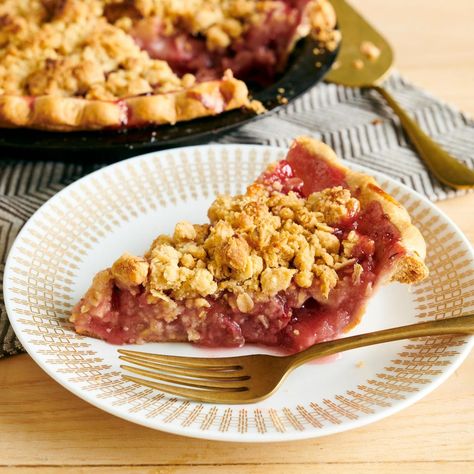 pioneer woman cranberry apple crumb pie Pumpkin Slab Pie, Easy Peanut Butter Pie, Pumpkin Cream Pie, Apple Cranberry Pie, Apple Crumb Pie, Crumb Pie, Cranberry Pie, Apple Pie Bars, Apple Crumb