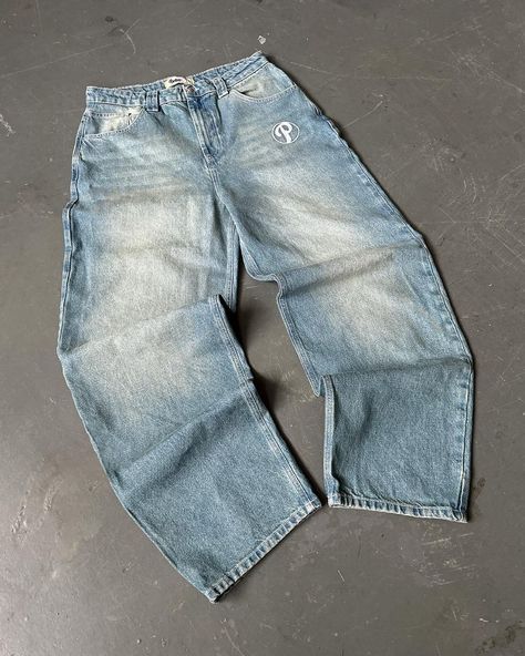 ✦ The Bonkers Denim from Protect via @protect.ldn Street Jeans, Hip Hop Jeans, Y2k Pants, Casual Denim Pants, Streetwear Jeans, Pants Fabric, Style Hip Hop, Wide Trousers, Jeans Y2k