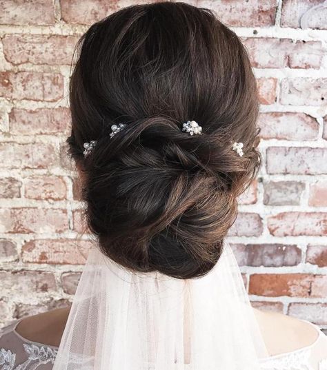 Wedding Hairstyles And Makeup, Wedding Bun, Classic Wedding Hair, Wedding Hair Half, Low Chignon, Simple Wedding Hairstyles, Wedding Hairstyles With Veil, Best Wedding Hairstyles, Long Hair Wedding Styles