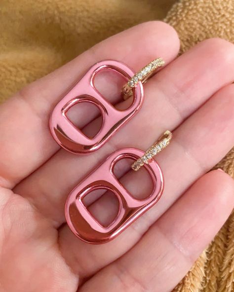 Fun Jewelry, Jewelry Accessories Ideas, Dope Jewelry, Classy Jewelry, Funky Jewelry, Jewelry Lookbook, Girly Jewelry, Rose Earrings, Jewelry Inspo