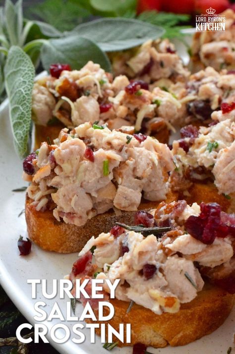 Chopped turkey breast meat is combined with bacon, cheese, and cranberries and piled onto lightly toasted or grilled bread. These crostini are savoury and sweet and have the makings of a great Christmas dinner in appetizer form. Alternatively, serve the turkey salad with crackers as a dip! #turkey #cranberry #crostini #appetizer #bacon Cranberry Crostini, Crostini Appetizer, Turkey Appetizers, Crostini Recipe, Turkey Cranberry, Turkey Salad, Grilled Bread, Pork Glaze, Cranberry Cookies