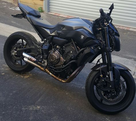 Yamaha R6 inverted forks on FZ07? | FZ 07 Owners Club Yamaha Fz 07, Motorcycle Baby, Yamaha Mt07, Biker Photography, Image Moto, Motorcycle Aesthetic, Yamaha Fz, Mt 07, Yamaha R6