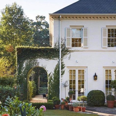 Jess Weeth (@weethhome) • Instagram photos and videos Garden And Grace Design, London Home Exterior Dream Houses, Houses With Vines Exterior, French Country Formal Living Room Ideas, White House On A Hill, Cap Cod Exterior, French Cottage Office, Vines On House Exterior, Grand Mellinium Decor