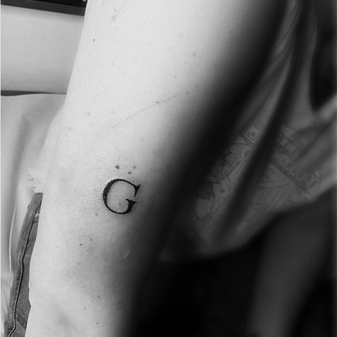 Small G Tattoo, G Initial Tattoo, Letter G Tattoo Ideas, Letter G Tattoo, Inspiring Tattoos, G Tattoo, Initial Tattoo, Letter G, Tattoo Lettering