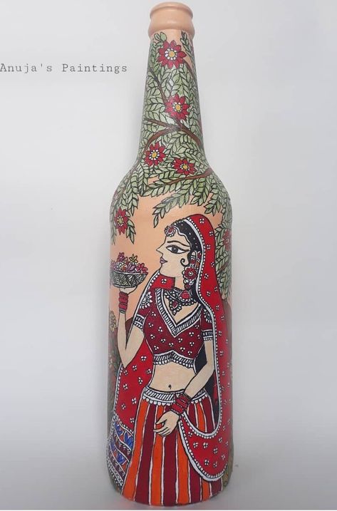 Madhubani Art On Bottles, Madhubani Drawing Indian Paintings, Madhubani Lady, Bottle Art Projects, Painted Saree, Warli Painting, Plants Diy, Colorful Things, Abstract Art Paintings Acrylics