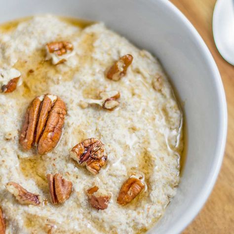 Low Carb Oatmeal, Keto Oatmeal, Sugar Free Maple Syrup, Porridge Recipes, Keto Diet Benefits, Starting Keto Diet, Recetas Keto, Keto Diet Menu, Vegan Keto