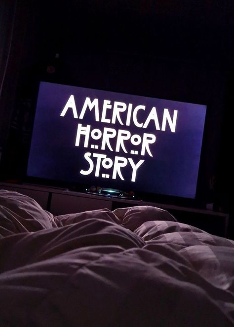 Ahs Fall Aesthetic, Tv Netflix Aesthetic, American Horror Story Aesthetic, Horror Movies Aesthetic, American Horror Story Tattoo, Horror Movie Aesthetic, Ahs Aesthetic, American Halloween, Horror Vibes