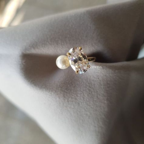 Ariana Grande Ring, Most Beautiful Engagement Rings, Pearl Engagement Ring, Ring Pearl, Cute Engagement Rings, Future Engagement Rings, Pearl And Diamond Ring, Solid Gold Ring, Dream Engagement