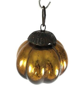 ad eBay - Old Amber Color Glass melon Shape Christmas Ball Must for Collection. Perfect Decorative Collectible. Nice Christmas Gift and Beautiful Treasure. Bring in the celebration of Christmas with this Gorgeous Vintage Glass Kugel Christmas Ornament, Brass Cap, complimented on the top, a treasure that will be handed down for generations. Kugel’s are a beautiful antique to have on your Christmas trees. Anyone can use this As Interior Or Exterior Decoration. Please note: Vintage and antique… Miniature Home, Xmas Tree Decoration, Exterior Decoration, Photo Care, Christmas Ball, Exterior Decor, Amber Color, Best Christmas Gifts, Tree Decoration