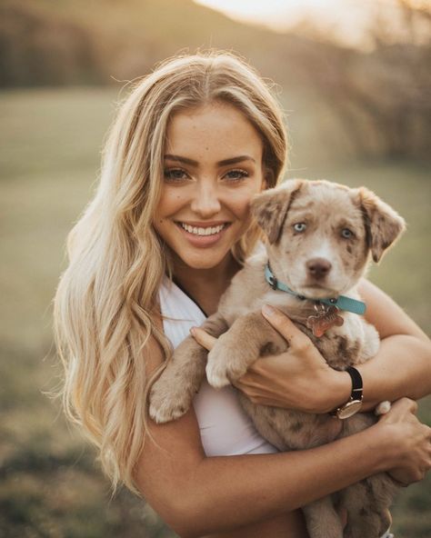 20.6k Likes, 183 Comments - CHARLY JORDAN (@charlyjordan10) on Instagram: “Bowii the wonder pup⚡️” Puppy And Mom Photoshoot, Pretty Dog Pictures, Puppy Photoshoot Ideas With Owner, Puppies Photoshoot Ideas, Small Dog Photoshoot Ideas With Owner, Dog Mom Photoshoot Ideas, Mom And Dog Photoshoot, New Puppy Photoshoot, Puppy Photo Ideas