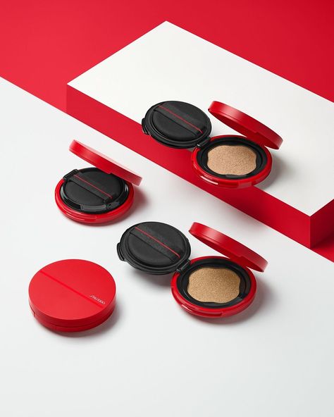 Compact Powder Photography, Powder Photography, Shiseido Makeup, Wild Thyme, 2023 Design, Products Photography, Compact Powder, Beauty Products Photography, Cosmetic Design