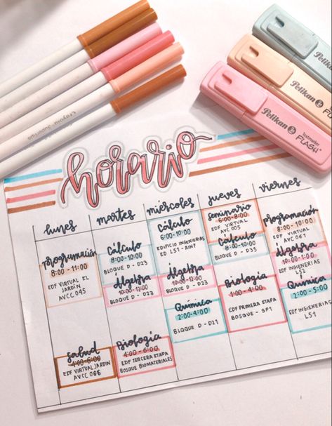 Bujo Schedule, Aesthetic Schedule Ideas, Bujo Lettering, School Homework, Calendar Layout, Lettering Inspiration, Study Organization, Pretty Notes, Bullet Journal School