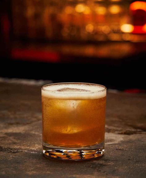 Good Whiskey Drinks, Whiskey Tea, Pendleton Whiskey, Rye Whiskey Cocktail, Whiskey Drinks Recipes, Canadian Whiskey, Best Whiskey, Yummy Summer Drinks, Whisky Sour