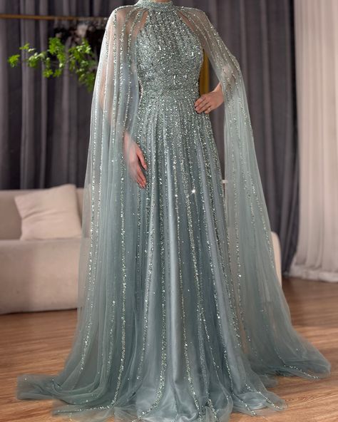 Hijabi Dresses Soiree, Evening Gown With Cape, Designer Frocks, Gown With Cape, Aesthetic Styles, Simple Gowns, Classy Wedding Dress, Fancy Dresses Long, Royal Dresses