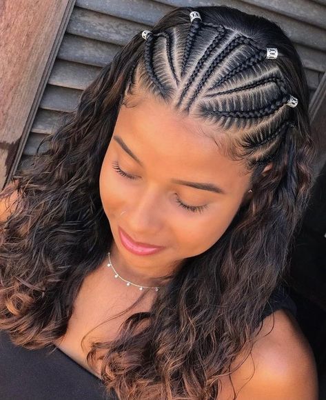 Braided Hairstyles Top Of Head, Half Head Braids Curly Hair, Side Braid Hairstyles For Black Women, Braids Half Up Half Down Curly Hair, Beach Braid Hairstyles, Braids On Top Of Head, Braided Hairstyles Wedding, Side Part Braids, Braid Front Of Hair