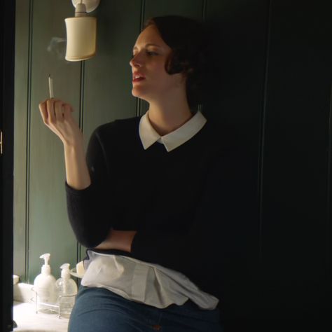 #fleabag #PhoebeWallerBridge Phoebe Waller-Bridge #fleabag2016 Fleabag Cafe, Fleabag Sticker, Fleabag Aesthetic, Random Prints, Academia Aesthetic Outfit, Academia Aesthetic, Aesthetic Outfit, Main Character, Main Characters