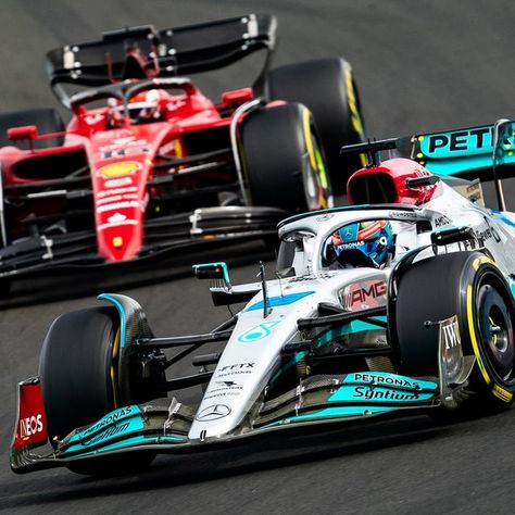 Mercedes-AMG PETRONAS F1 Team on Instagram: "Four races to go. And we’ll fight right to the final lap. 👊" Mercedes Lewis Hamilton, F1 Mercedes, Mercedes Lewis, Mercedes F1, Petronas F1, George Russell, Amg Petronas, Ferrari Car, Ferrari F1