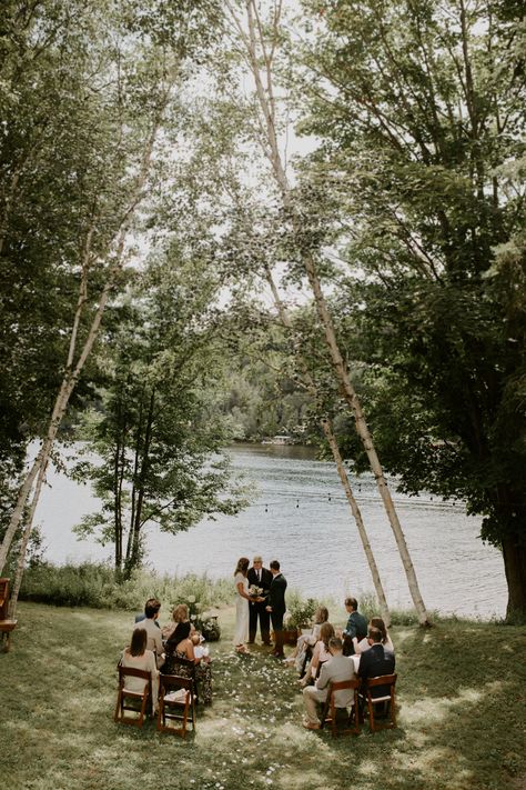 Cottage Wedding Ceremony, Fall Simple Wedding Dress, Small Elopement Ceremony Ideas, Small Intimate Ceremony, Elopement Ideas Backyard, Small Wedding Ceremony Set Up, Wedding Ceremony Intimate, Intimate Wedding In The Woods, Small Intimate Forest Wedding