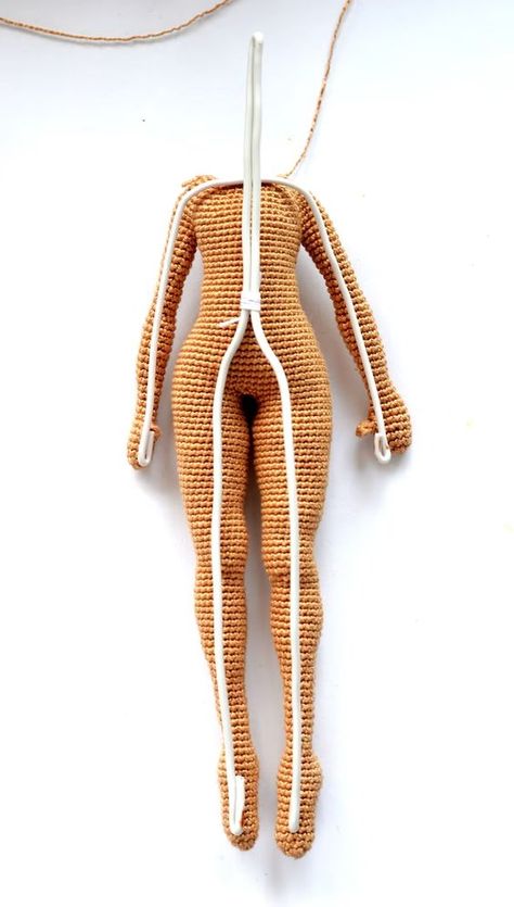 Crochet dolls Crochet Elf Doll Pattern Free, Crochet Realistic Doll, Crochet Doll Body Pattern Free, Free Crochet Doll Patterns, Crochet Doll Base, Crochet People, Wire Figures, Crochet Elf, Crochet Baby Doll