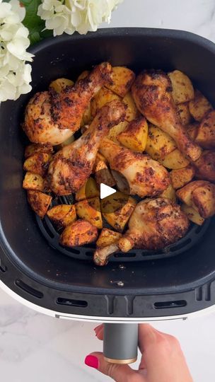 10M views · 23K reactions | Air Fryer Garlic Parmesan Chicken and Potatoes | Air Fryer Garlic Parmesan Chicken and Potatoes | By Food Dolls | Welcome back to our air fryer
series where we show you you can make dinner in your air
fryer. This garlic parmesan chicken and potatoes is all in
one meal and cooks in just 30 minutes. Just throw everything
into your air fryer and we love ditching the dishes because it
makes dinner easy and delicious. Follow us for more
of our air fryer series. Yes. Garlic Parmesan Chicken Drumsticks, Parmesan Chicken Drumsticks, Garlic Parmesan Chicken And Potatoes, Air Fryer Garlic Parmesan Chicken, Parmesan Chicken And Potatoes, Potatoes Air Fryer, Air Fryer Garlic, Baked Chicken Drumsticks, Chicken And Potatoes