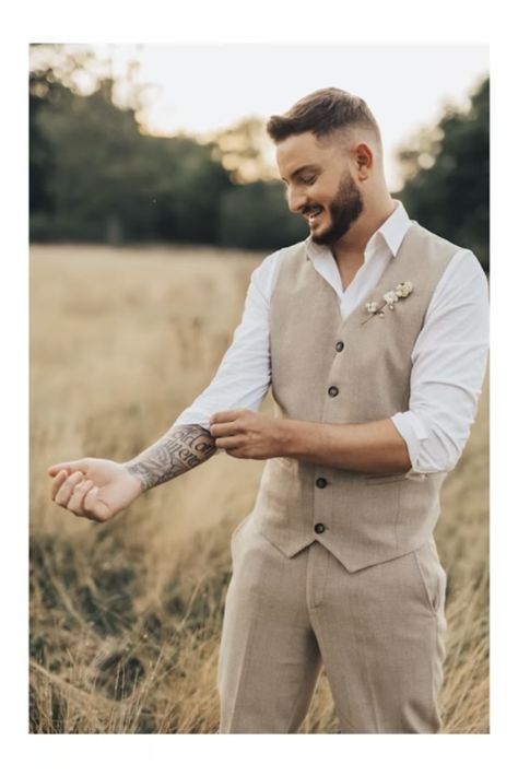 Casual Groomsmen Attire, Boho Wedding Groom, Bohemian Groom, Casual Groomsmen, Casual Groom Attire, Casual Grooms, Wedding Vest, Casual Wedding Attire, Mens Wedding Attire