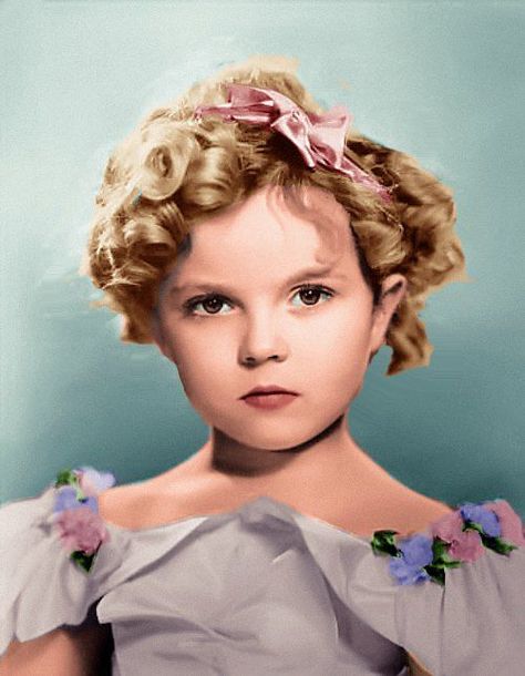 The Little Colonel colored portrait Annie Jr, Shirley Temple Black, Vintage Gallery, Goldie Hawn, Hollywood Icons, Child Actresses, Actrices Hollywood, Hollywood Legends, Shirley Temple