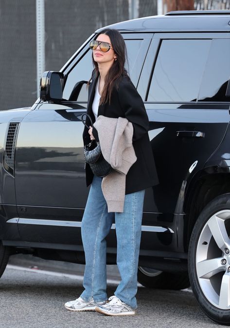 Kendall Jenner Dress, Glasses Outfit, Jenner Photos, Kendall Jenner Photos, Zoe Kravitz, Kendall Jenner Outfits, Jenner Style, Kendall Jenner Style, Street Styles