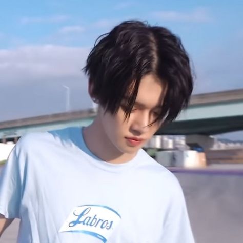 Yeonjun Lq, Txt Yeonjun, Twitter, Hair, Blue, White