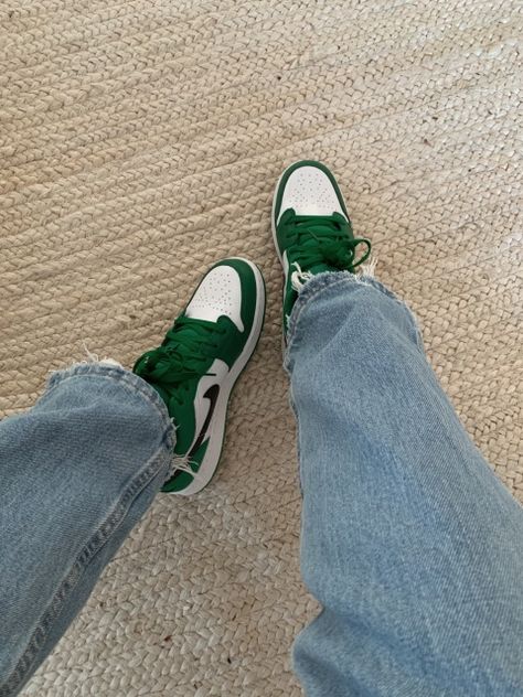 Jordan 1 Low Pine Green, Jordan 1 Low Green, Fitness Style, Jordan Shoes Girls, Shoe Ideas, Jordan Outfits, Fresh Shoes, Hype Shoes, Cute Nikes