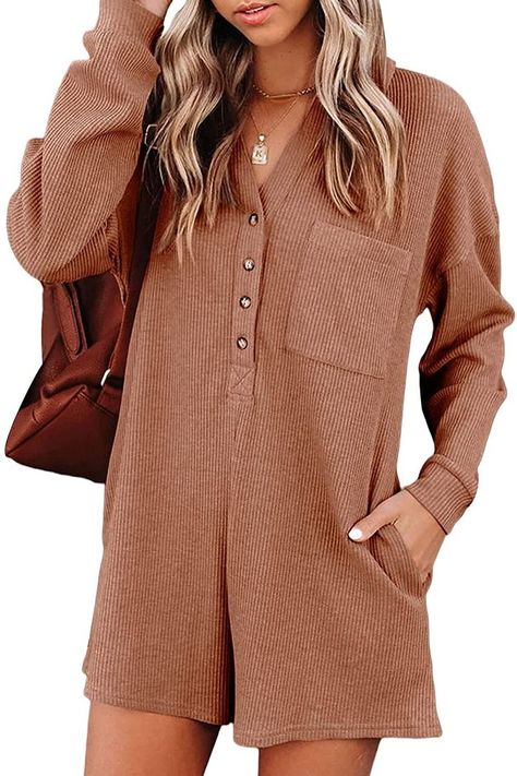 Long Sleeve Short Jumpsuit, Neutral Wardrobe, Romper Fall, Romper Casual, Long Sleeve Playsuit, Short One Piece, One Piece Jumpsuit, Slouchy Style, Short Romper