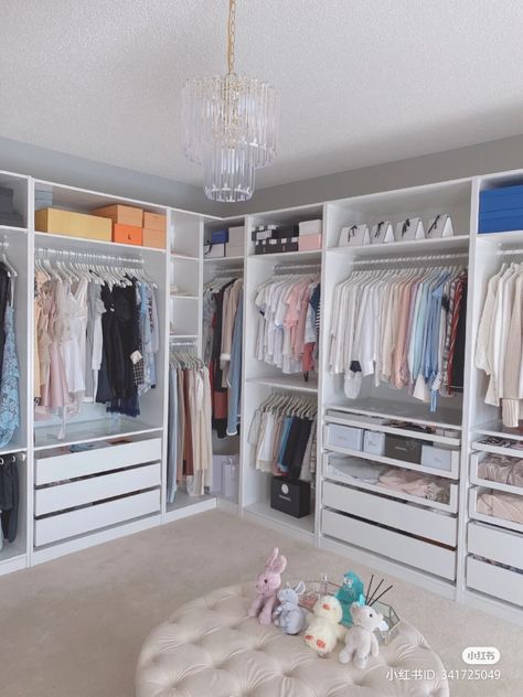 Ikea Dressing Room, Walking Closet, Luxe Bedroom, Dream Closet Design, Closet Design Layout, Luxury Room Bedroom, Luxury Closets Design, Closet Renovation, Clothes Closet Organization