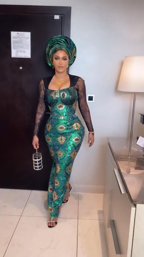 Wedding Guest African, Lace Dress African, Straight Gown, Nigerian Lace Dress, Nigerian Dress Styles, Gold Lace Dress, Aso Ebi Lace Styles, African Party Dresses, Nigerian Lace Styles Dress