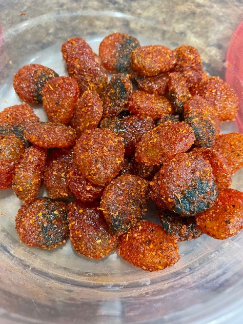 Gomitas cubiertas de chamoy,tajin y miguelito. #gummies #tamarindo #snack Gummies With Chamoy And Tajin, Chicana Aesthetic, Lunch Foods, Jolly Rancher, Goofy Ahh, Tamarindo, Food Obsession, Lunch Recipes, Aesthetic Food