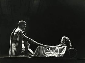 Maggie Smith as Cleopatra and Keith Baxter as Marc Antony, Shakespeare's "Antony and Cleopatra", Stratford, Ontario, 1976 Cleopatra And Marc Anthony, Antony And Cleopatra, Stratford Festival, Stratford Ontario, Historic Fashion, Shakespeare Plays, Maggie Smith, Rare Images, Theatre Stage