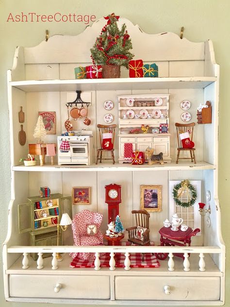 Valentine House, Cabinet Dollhouse, Doll Shelf, Tree Cottage, Christmas Shadow Boxes, Dollhouse Christmas, Christmas Cottage, Mini Doll House, Ash Tree