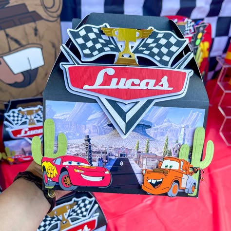 Mothers Crafts, Cars Mcqueen, Mimi Birthday, Cars Birthday Party Decorations, Disney Cars Party, Birthday Party Treats, Car Themed Parties, Car Birthday Theme, Cars Theme Birthday Party